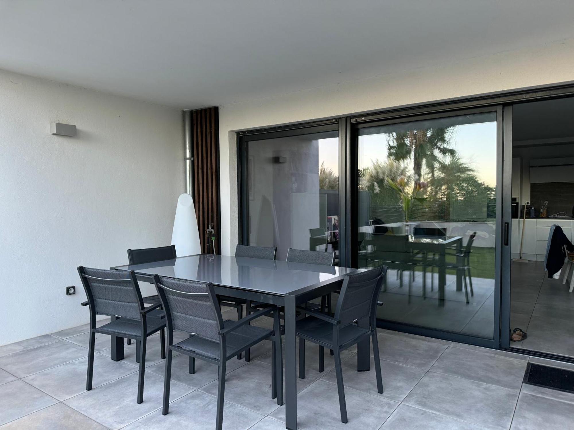 T3 Neuf Avec Terrasse Et Jardin Face A La Mer Bandol Exterior foto